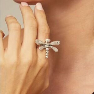 Uno de 50 My Dragonfly ring